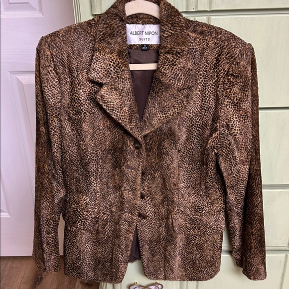 Albert Nipon Faux Fur Jacket - Picture 3 of 10